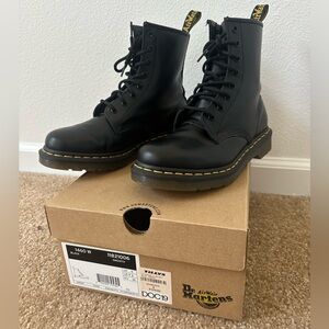 Dr. Martens 1460 Women’s Smooth Leather Lace Up Boots